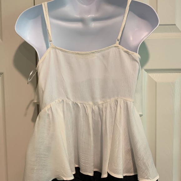 Altar’d State Ruffled tank - Picture 3 of 4